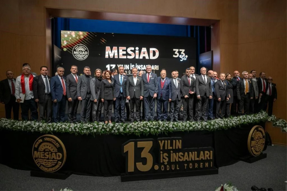 Mersin Büyükşehir Belediye Başkanı Vahap Seçer, İş İnsanlarına Vizyonlu Yöneticilerin Önemini Vurguladı