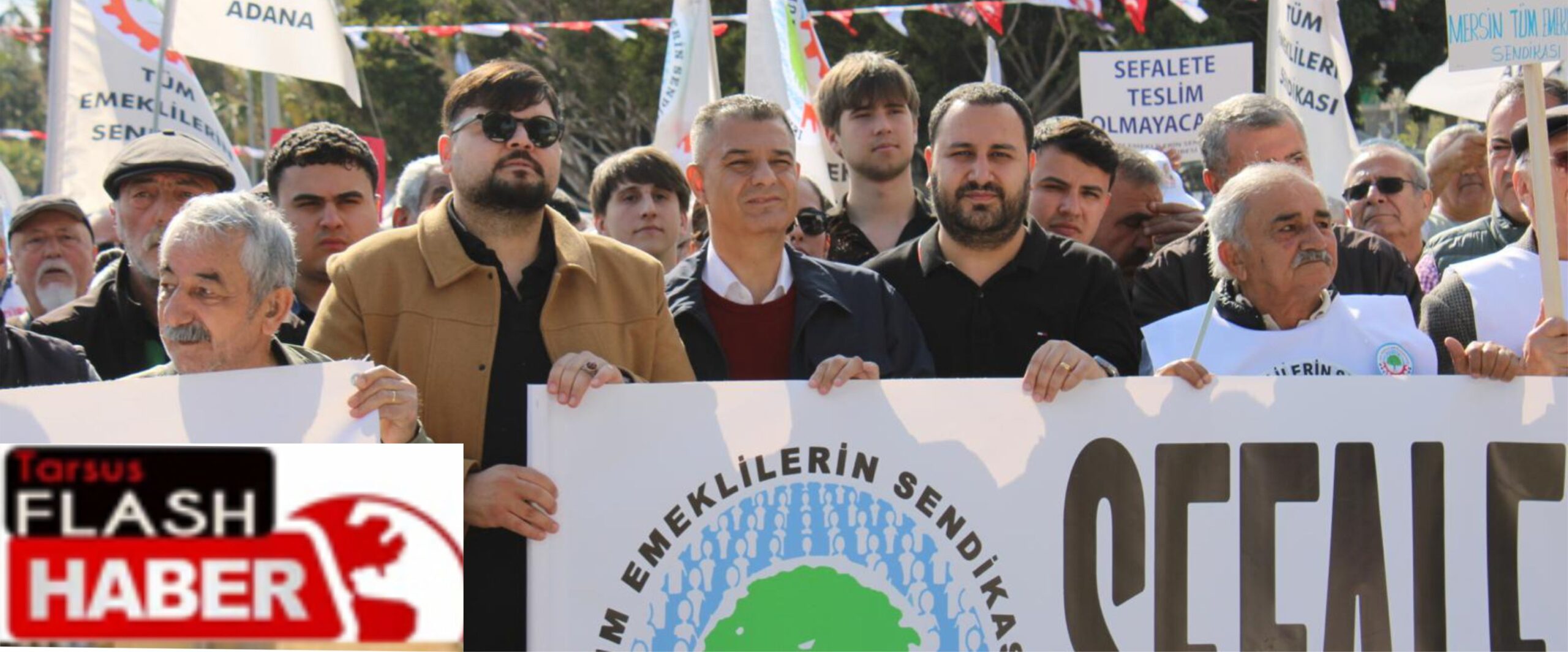 CHP PM ÜYESİ OZAN VARAL EMEKLİLERLE MEYDANDA, OMUZ OMUZA YÜRÜDÜ